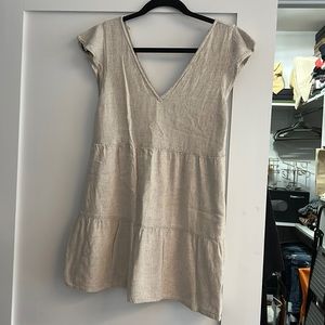 Abercrombie beige linen v neck dress size small